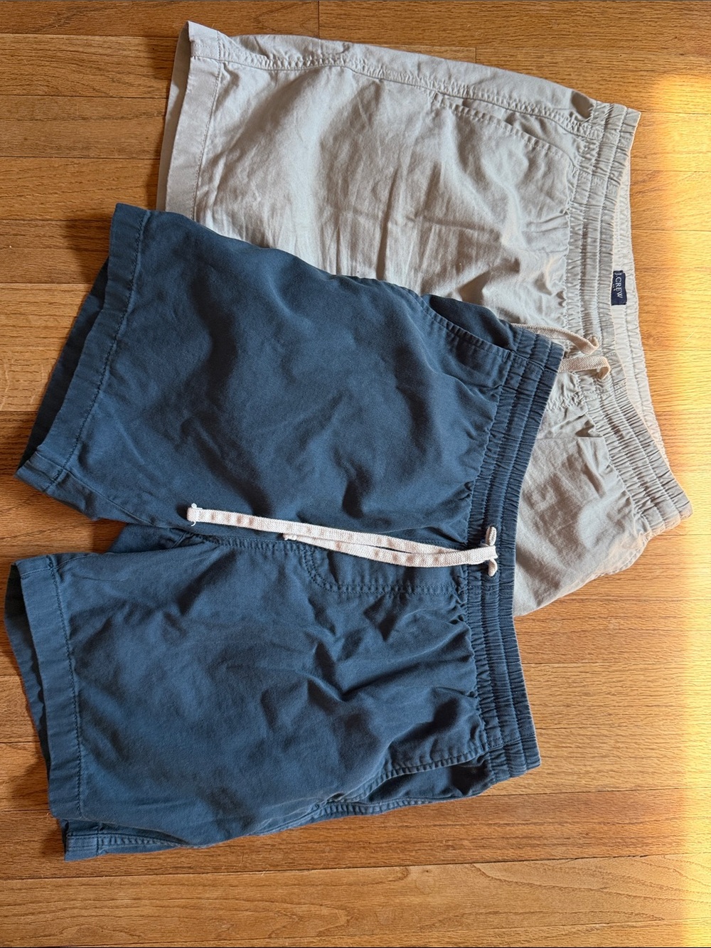 Men’s J Crew Elastic-Waist 5” Inseam Shorts in Navy and Light Beige